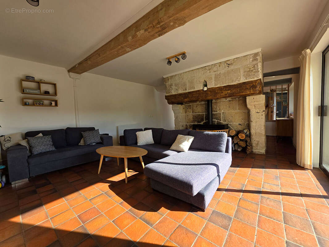Maison à MOYAUX