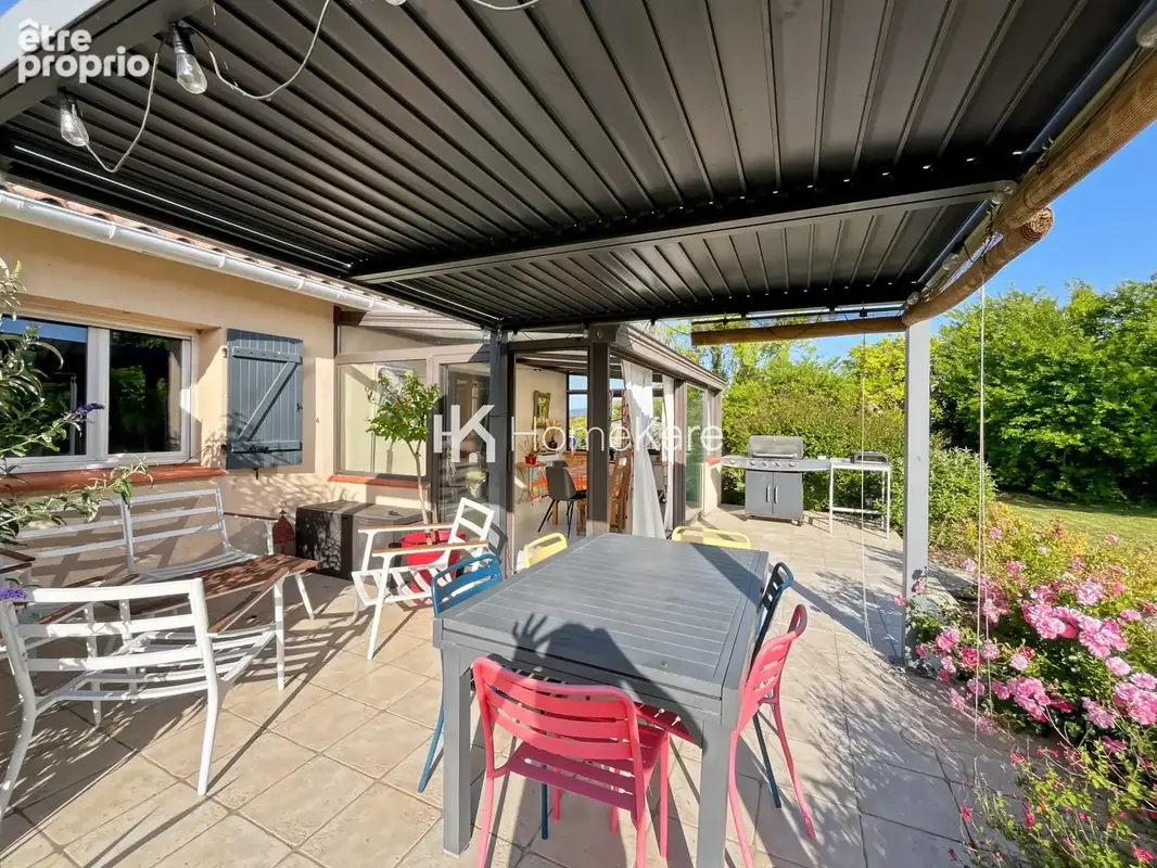 Maison 6 pièces 130 m² à vendre à Saint-Felix-Lauragais (31540) - photo 2