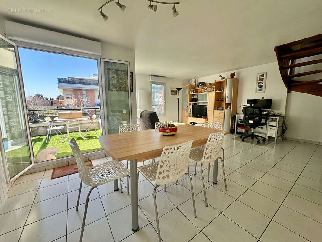 Appartement à BONDY