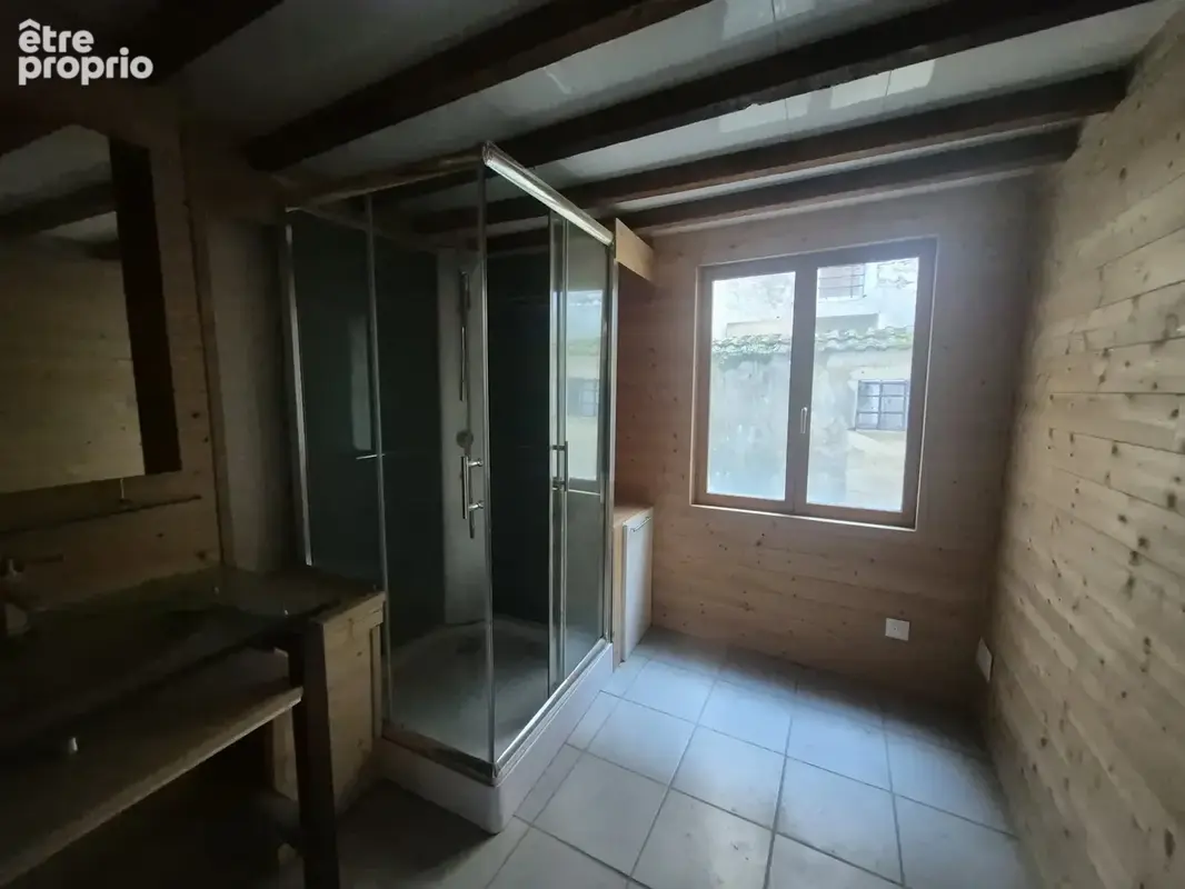 Maison de ville entièrement rénovée - photo 6