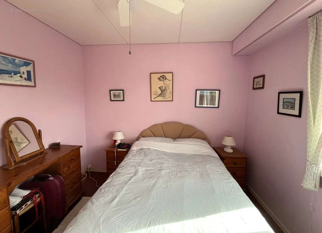 Maison à SALLES-LAVALETTE