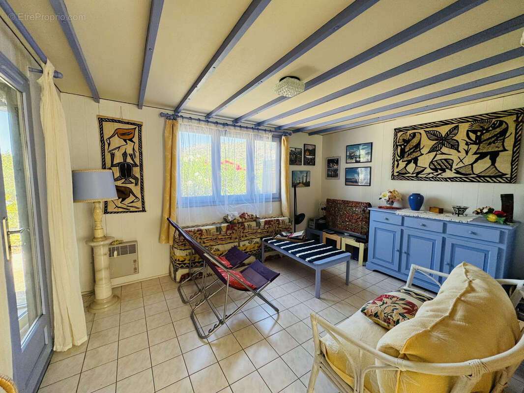 Maison à BORMES-LES-MIMOSAS