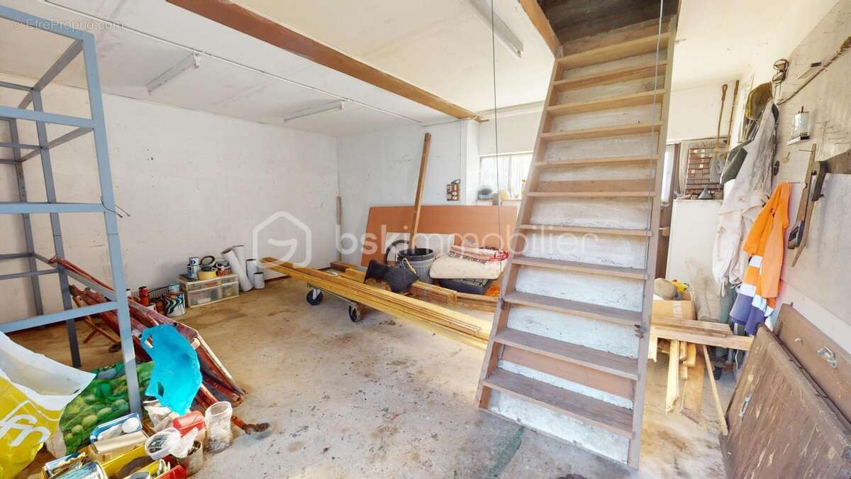 Maison à BEAUNE-LA-ROLANDE