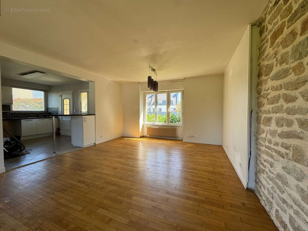 Maison à ERGUE-GABERIC