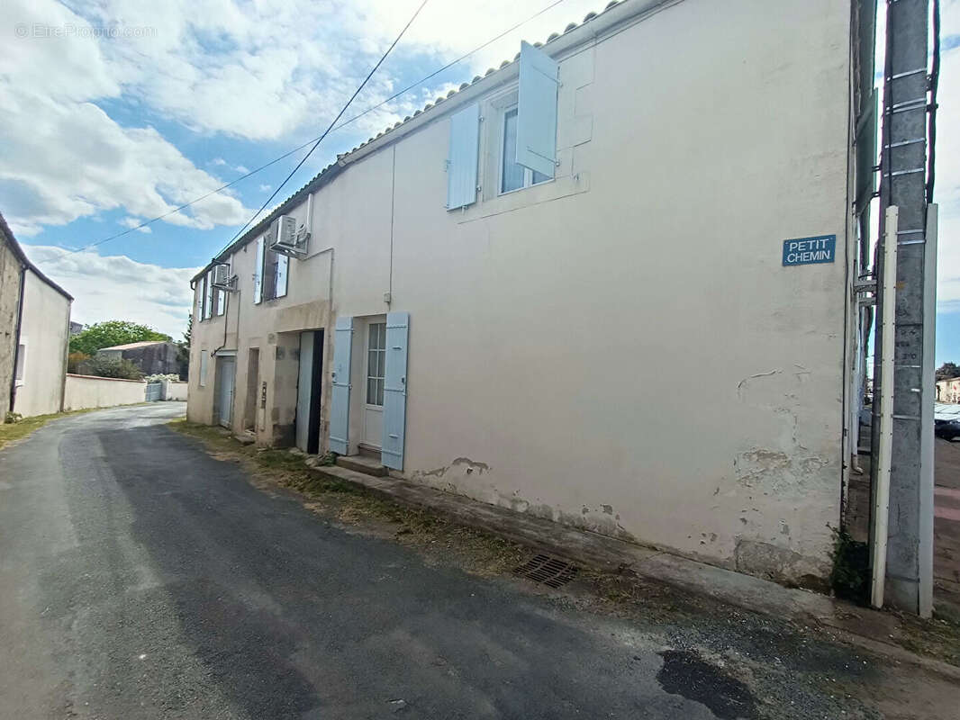 Appartement à LUSSANT