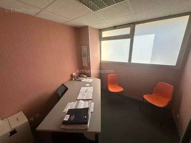 Commerce à VILLENEUVE-SAINT-GEORGES