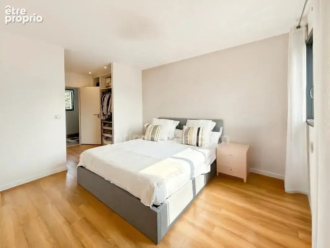 Domont (95) a 25 minutes de paris - maison familiale avec piscine 4 chambres • 160 m²     735 000 € - photo 6