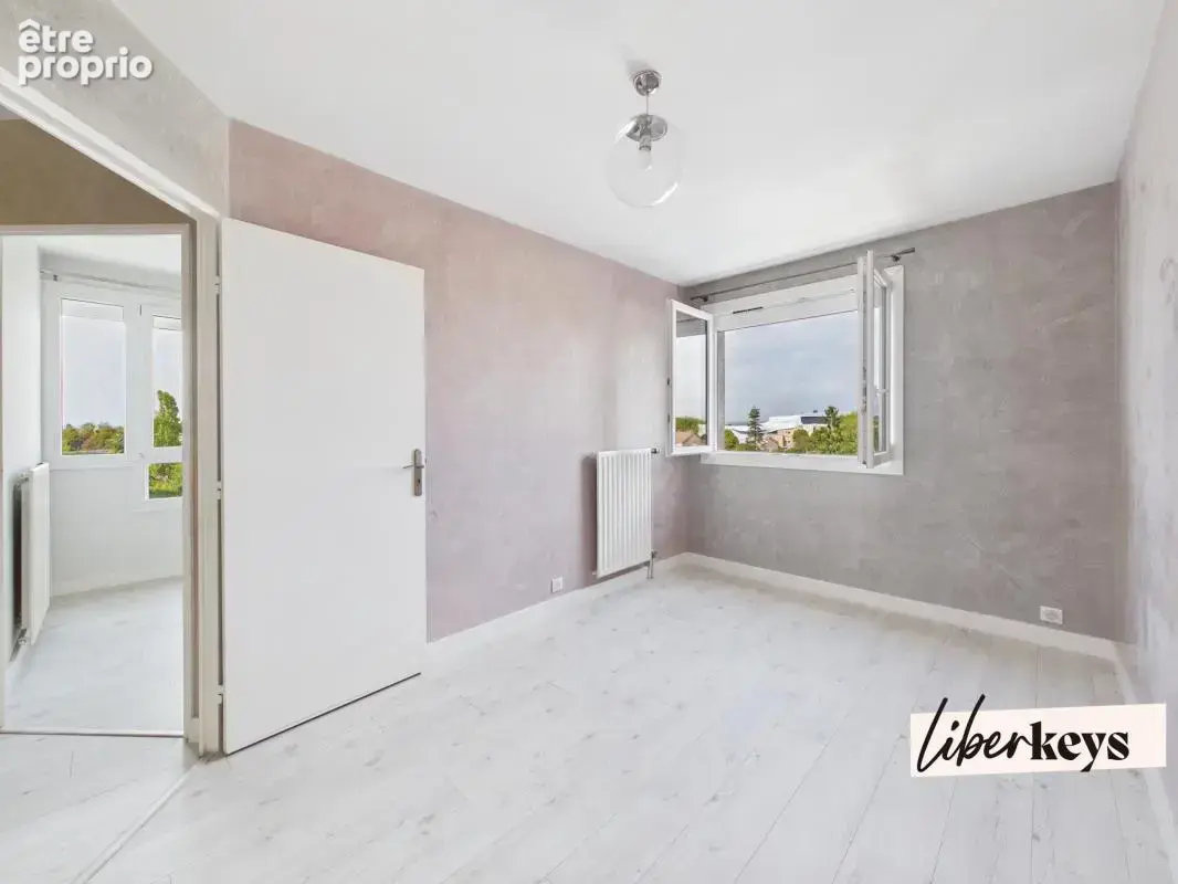 Plaisir – Appartement 3 pièces lumineux de 71 m² avec balcon et box fermé en sous-sol - photo 16
