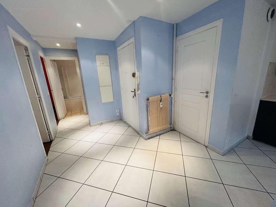 Appartement à SAINT-ETIENNE