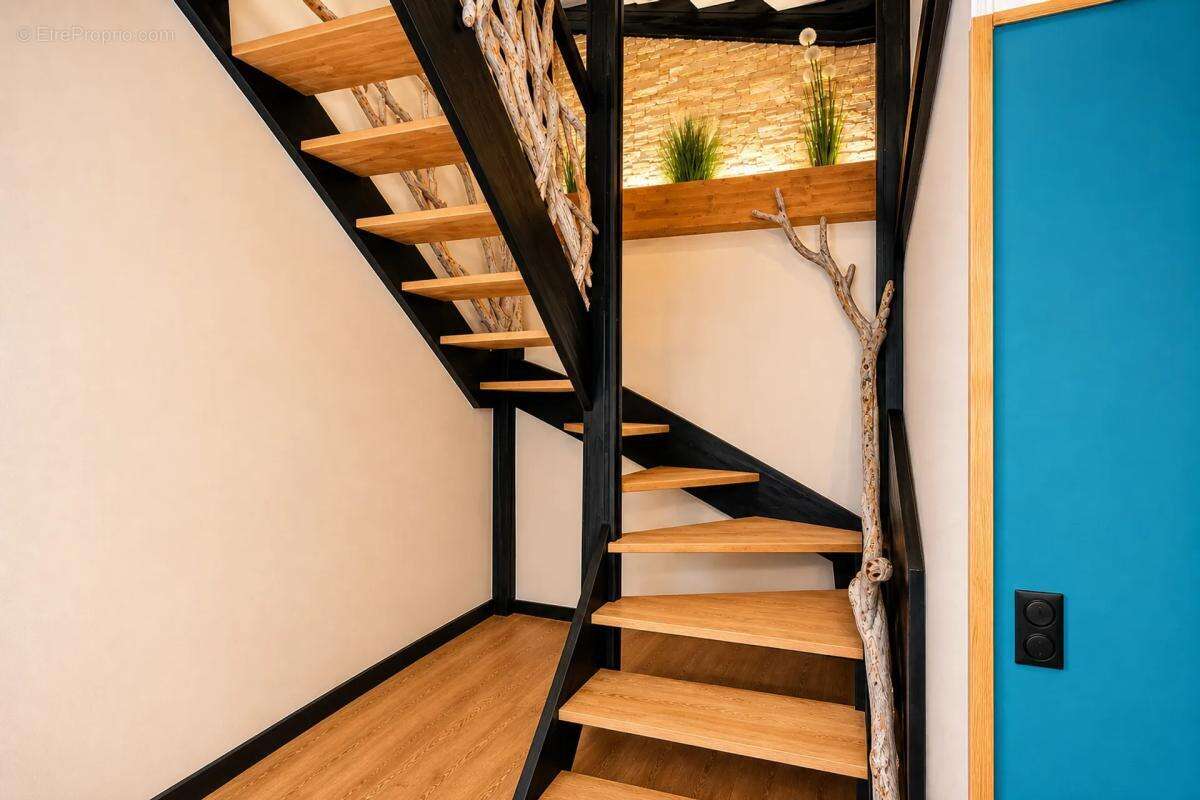La Llagonne – Maison rénovée avec T2 loué - photo 20