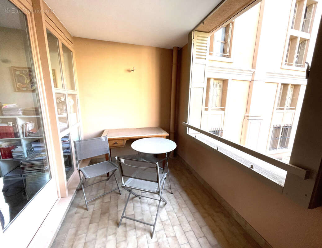 Appartement à AIX-EN-PROVENCE