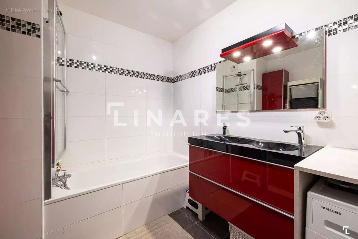 Appartement à MARSEILLE-11E