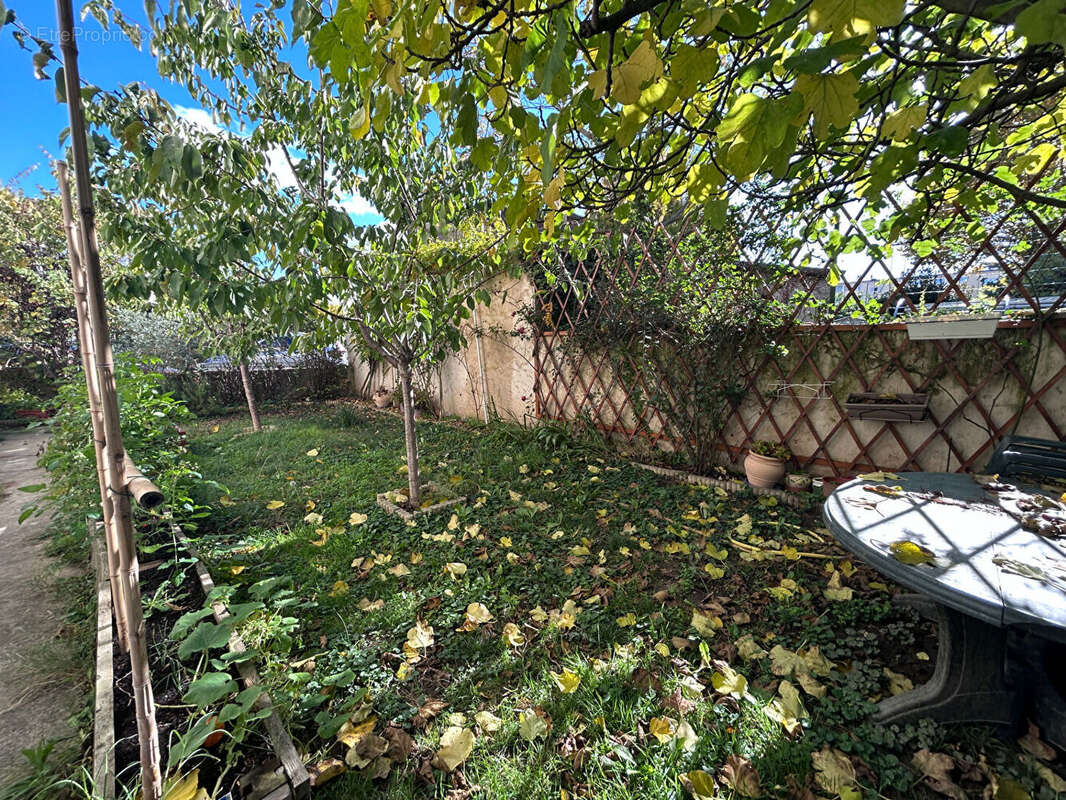 Maison à GUILHERAND-GRANGES