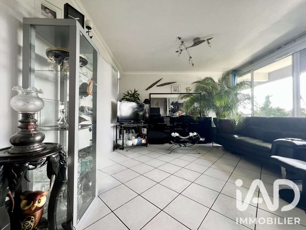 Appartement 78 m² à Sevran  - photo 5