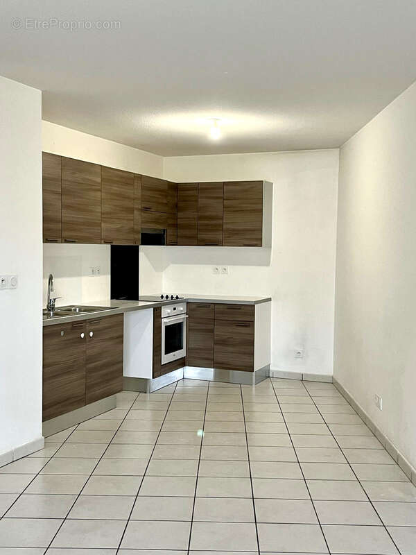 Appartement à LYON-8E