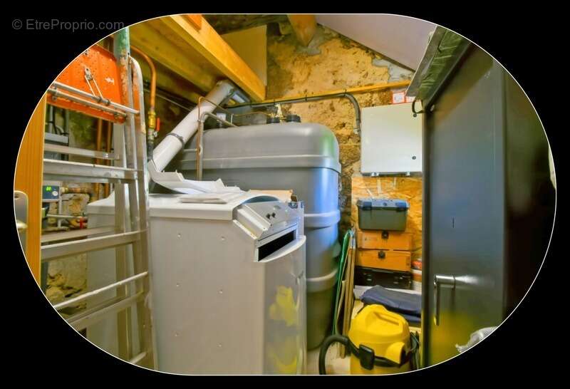 Maison de caractère à vendre 7 pièces MAISONNAIS (18) - photo 24
