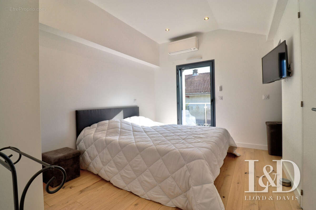 Appartement à AIX-LES-BAINS