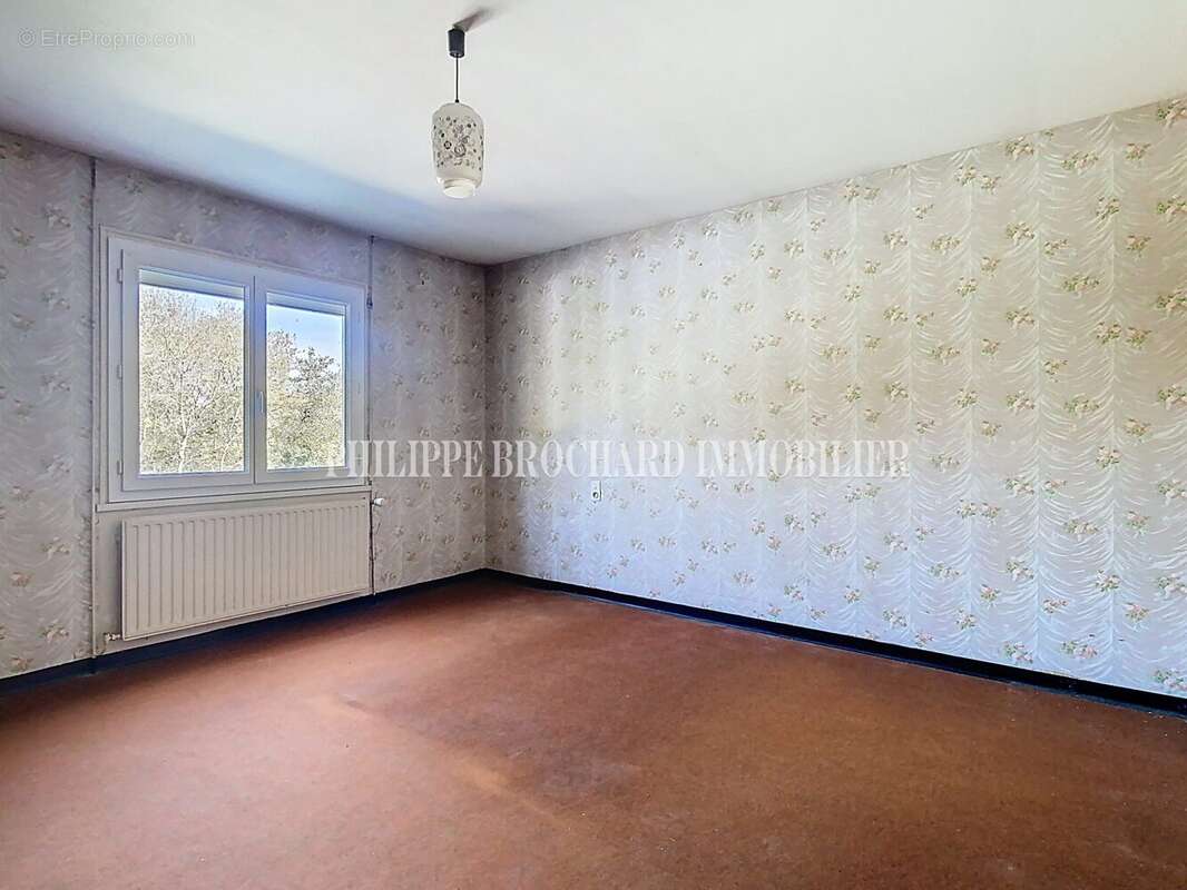 Maison à MAREUIL-SUR-LAY-DISSAIS