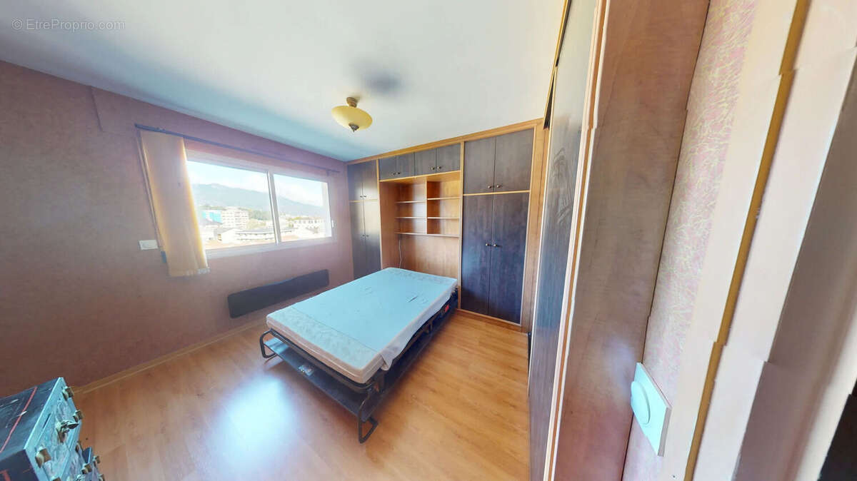 Appartement à AIX-LES-BAINS