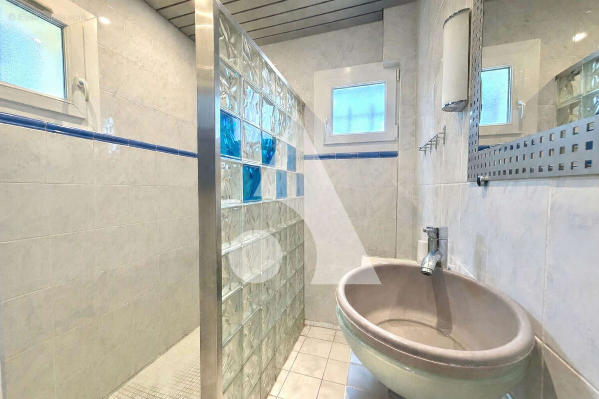 En exclusivité chez sixieme avenue aix-les-bains - photo 9