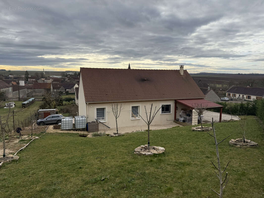 Maison à ASNIERES-EN-MONTAGNE