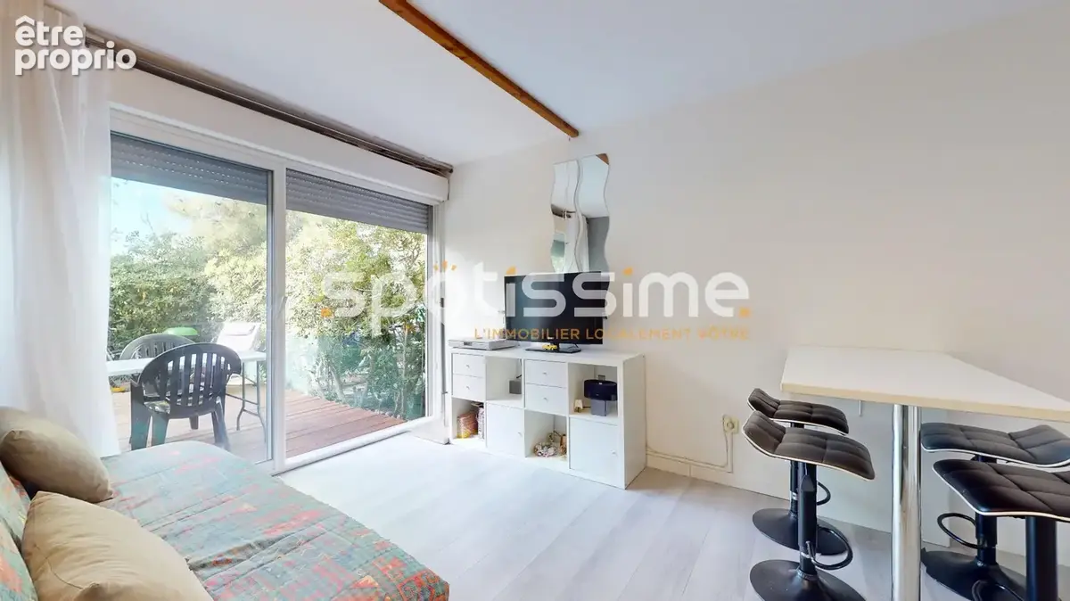 Le Cap d'Agde, Mont Saint-Martin, studio cabine en rez-de-jardin,Terrasse, parking privé - photo 21