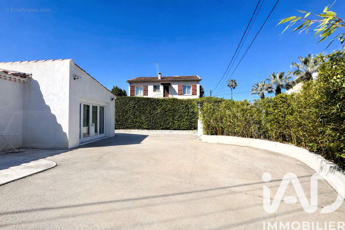 Photo 9 - Maison à ANTIBES