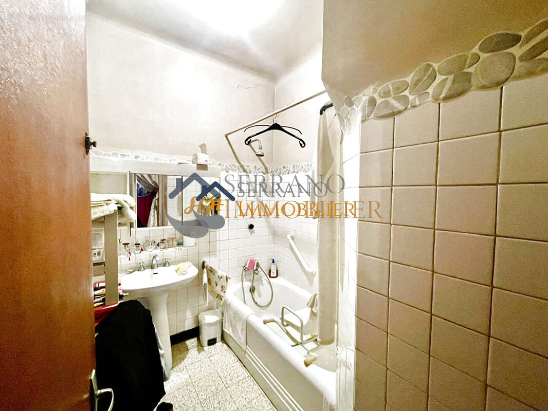 Maison à CHATEAURENARD