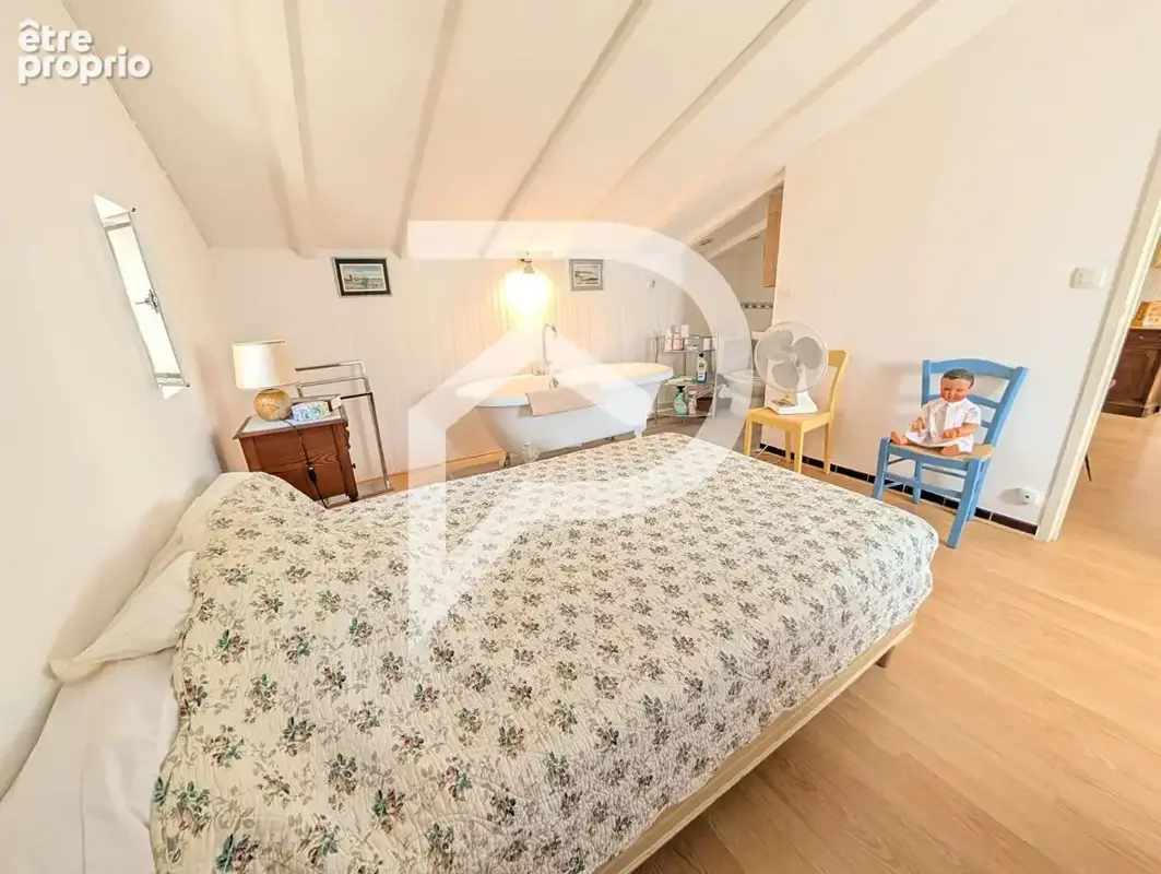 MONTFERRIER - Maison familiale cossue de 160m² avec piscine parfaitement entretenue - photo 13