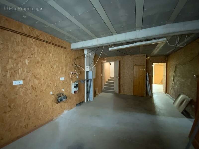 Maison à LES SALLES