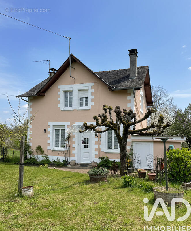 Photo 1 - Maison à AYEN