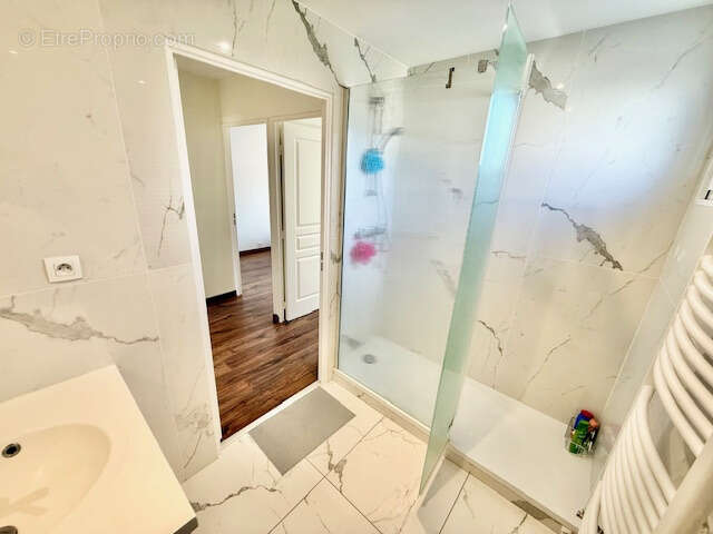 Appartement à FERNEY-VOLTAIRE