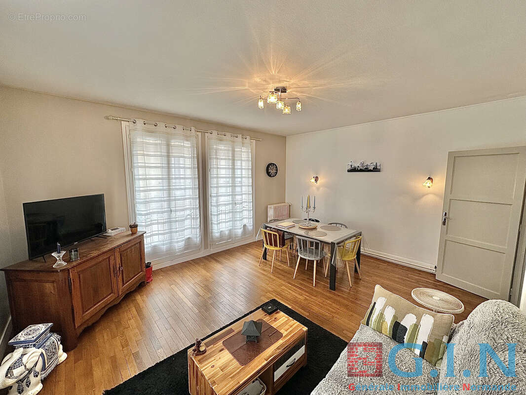 Appartement à CAUDEBEC-EN-CAUX