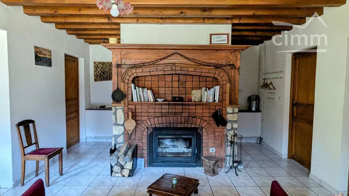 Maison à SAINT-PIERRE-DE-CHARTREUSE