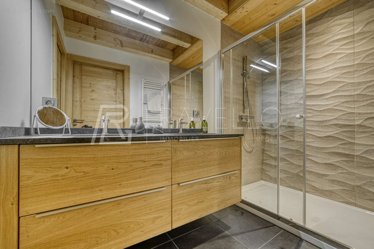 Maison à PRAZ-SUR-ARLY