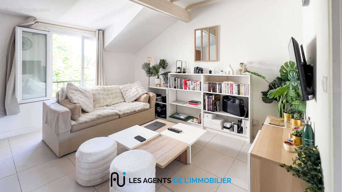 Appartement à NANTERRE