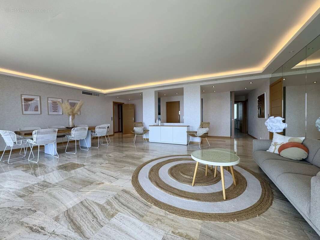 Cannes  californie  vue mer panoramique  4 chambres - photo 7