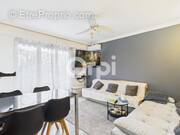 Appartement à MANDELIEU-LA-NAPOULE