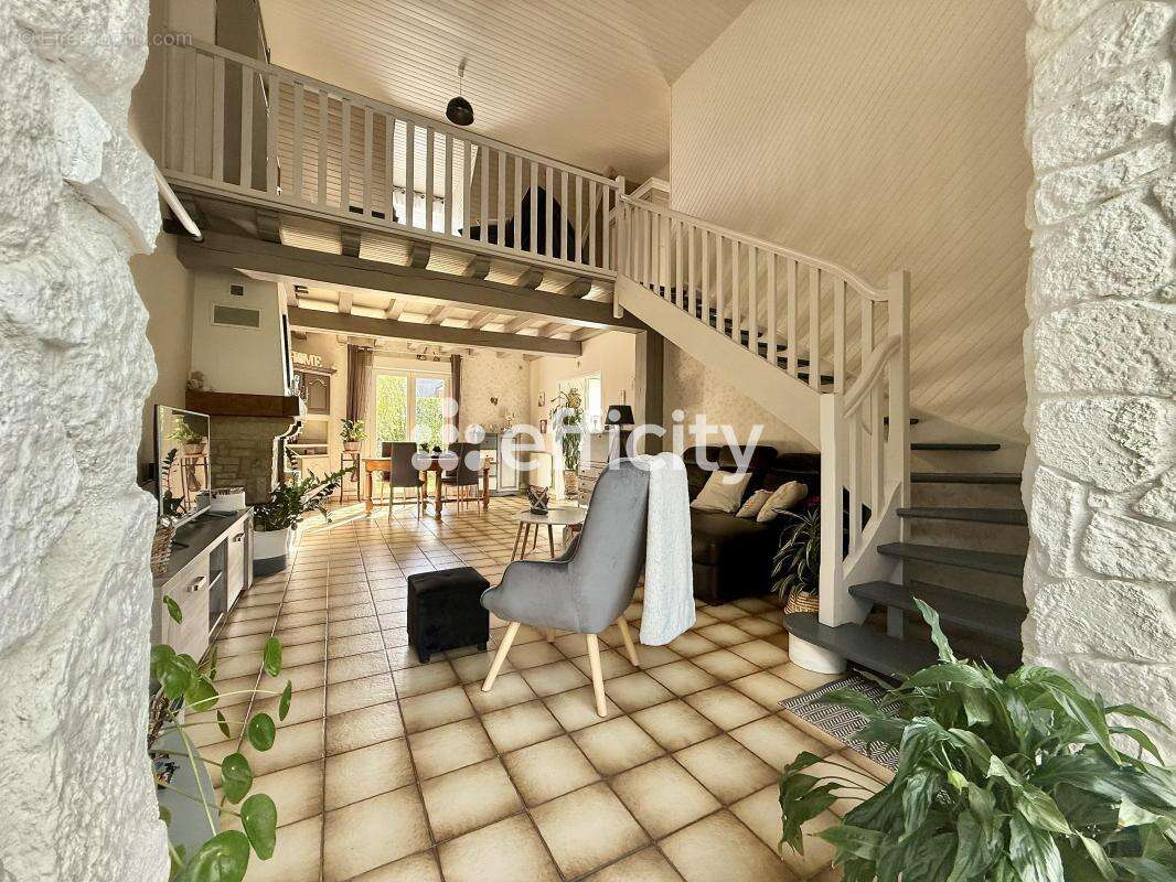 Maison à CHATEAUGIRON