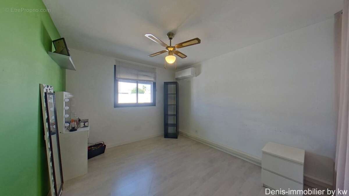 Maison à VILLENEUVE-DE-LA-RAHO