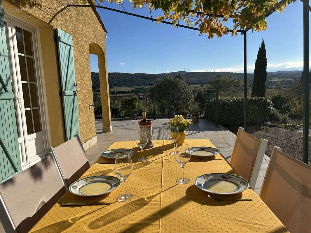 Villa  de Luxe de 4 chambres offrant une vue imprenable - photo 11