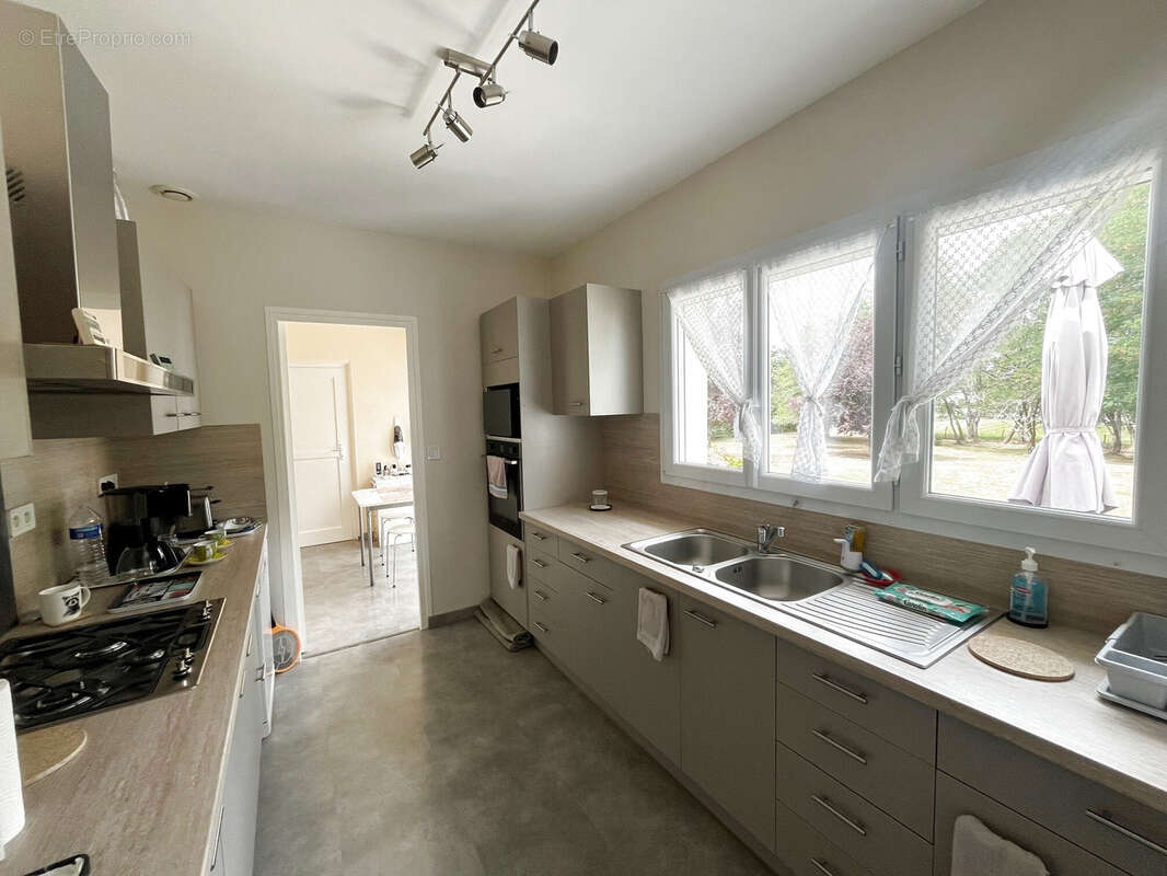 Maison à LIGNAN-DE-BORDEAUX