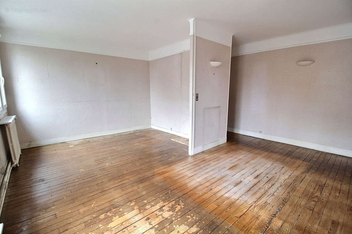 Appartement à COLOMBES