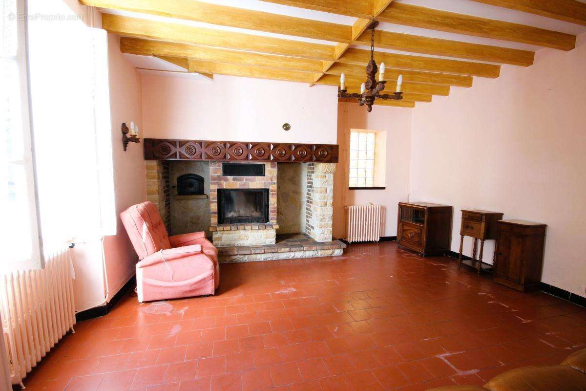 Maison à BEYRIE-EN-BEARN