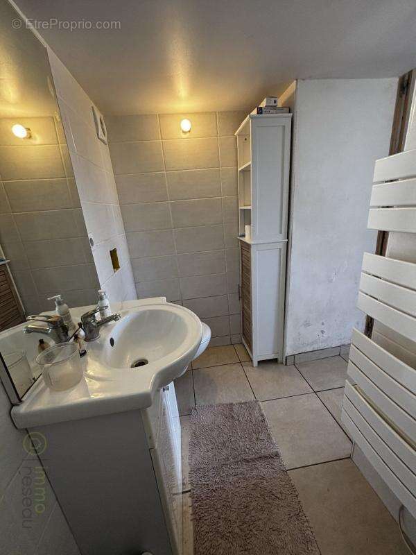 Maison 94 m² à Saint-Priest  - photo 11