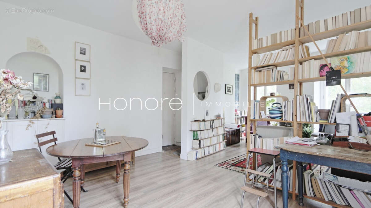 Appartement à PARIS-20E