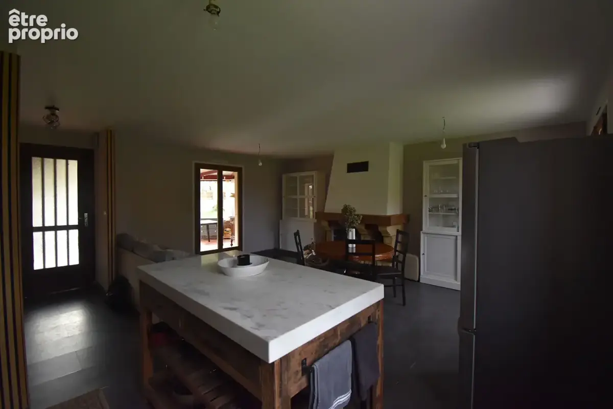 JOUET sur l'AUBOIS (17km de Nevers)- Pavillon plain pied sur sous-sol enterré - photo 6