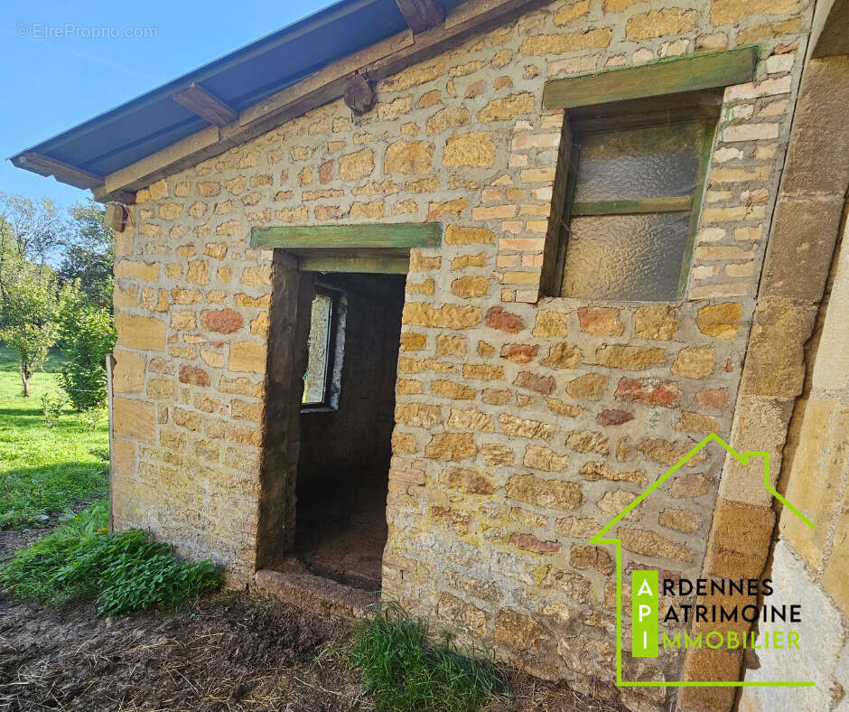 Autre à AUTRECOURT-ET-POURRON