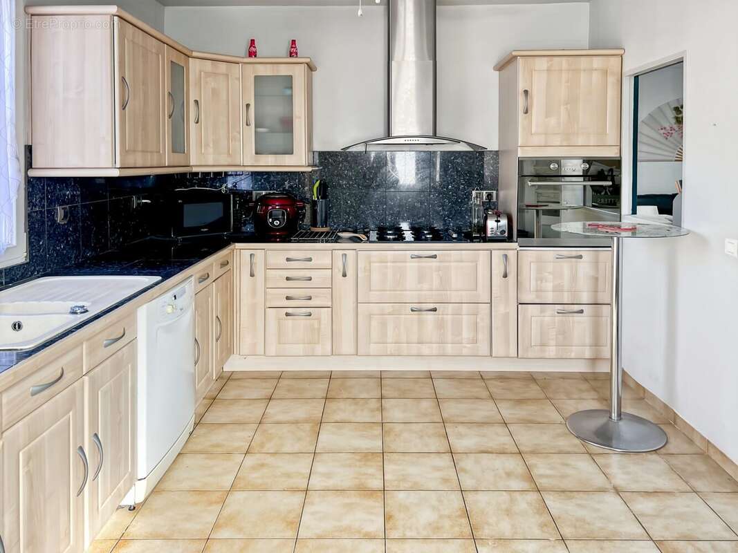 Maison à MORANGIS