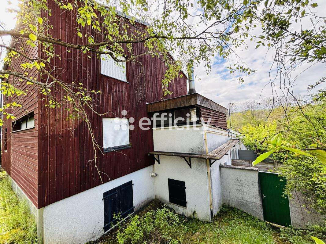 Appartement à PLOMBIERES-LES-DIJON